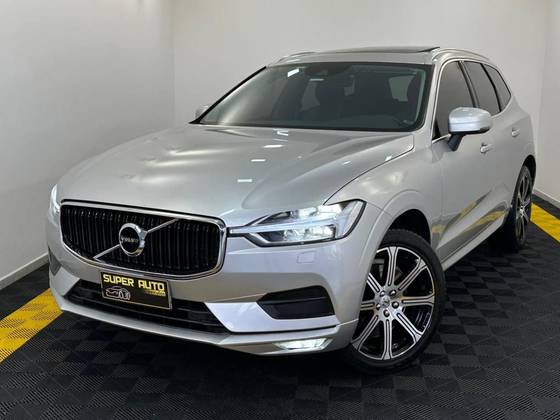 VOLVO XC60 2.0 T5 GASOLINA MOMENTUM AWD GEARTRONIC